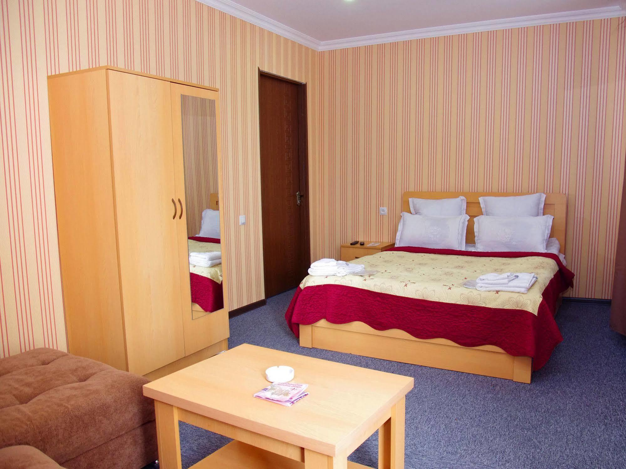King Edward Hotel Tiflis Exterior foto